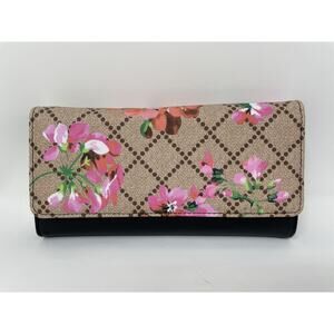 AR NEW YORK Wristlet Wallet Tan And Black Floral New